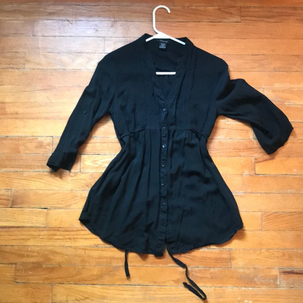 Black button up tunic with tie